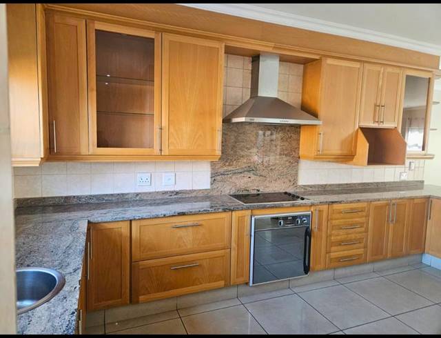 4 BEDROOM HOUSE FOR SALE IN RIETVLEI RIDGE COUNTRY ESTATE